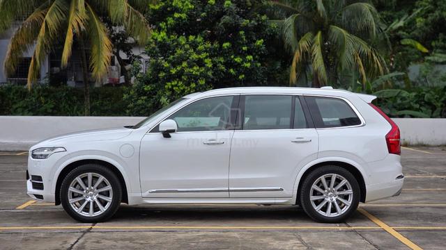 2017 Volvo XC90 2.0 T8 TWIN ENGINE (CKD) (A) - 2