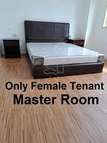 Female Unit Master Room Attached Own Bathroom Next To MRT TTDI 1