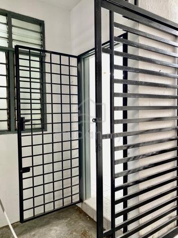 Taman Pauh Indah Flat 1