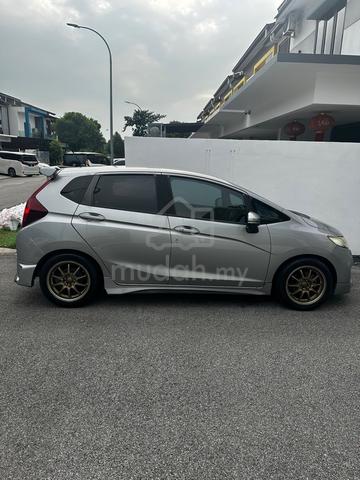 2016 Honda JAZZ 1.5 V MY2016 (A) - 4