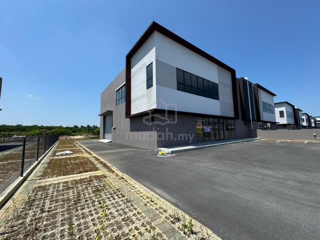 Brand New Semi-D Warehouse / Factory, Air Hitam Klang 1