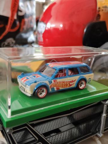 Carousel Image