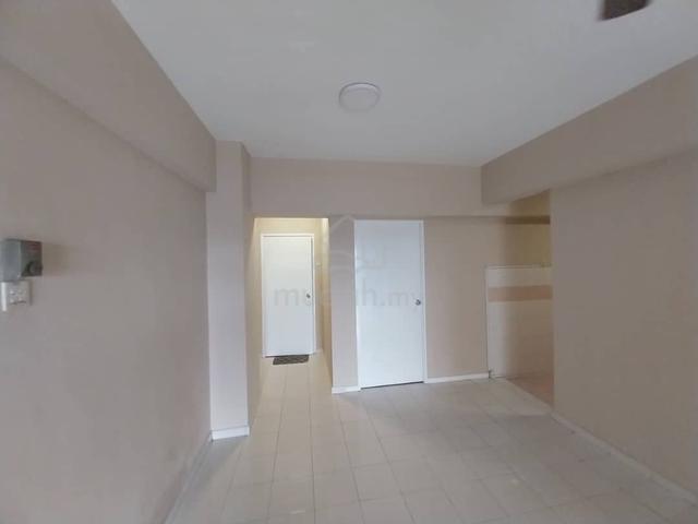 Suria Avenue Apartment 1