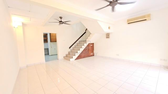 (Nice unit) 2 Storey Terrace @ Taman Puchong Utama 1
