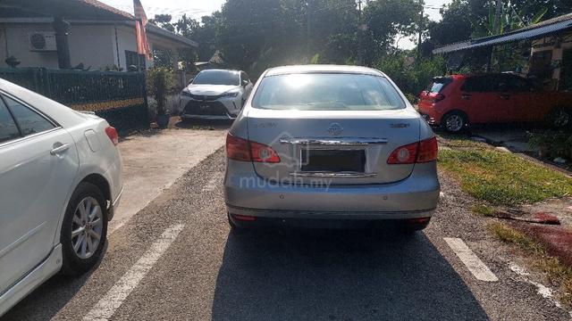 2011 Nissan SYLPHY 2.0 LUXURY NAVI G11 (A) - 4
