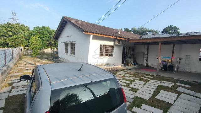 Taman Seremban Single Storey Semi D Value Buy 1