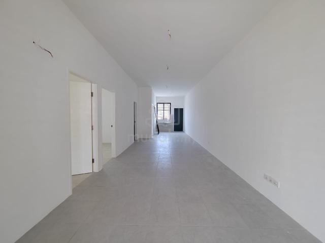 【Relative BPJ 】YARRA PARK PUTERI JAYA -Single Storey Terrace House 1