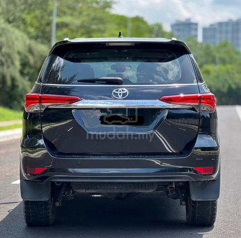2017 Toyota FORTUNER 2.7 SRZ (A) Good Condition - 4