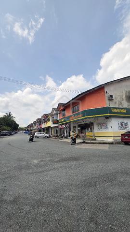 Fully Tenanted Shoplot | Simpang Renggam 1