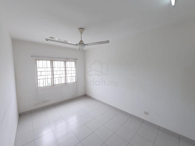Seri Intan Apartments @ Setia Alam 5