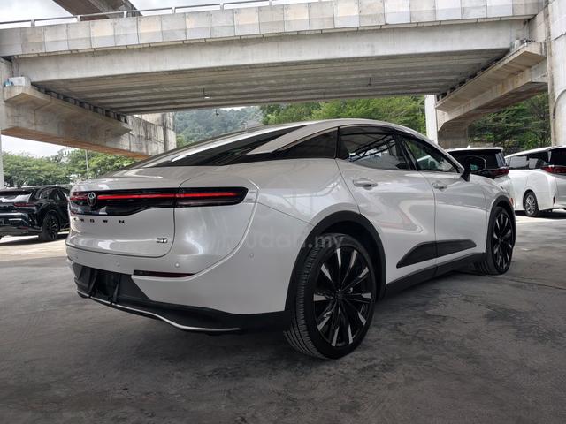 2023 Toyota CROWN 2.4 CROSSOVER RS ADVANCED UNREG - 2