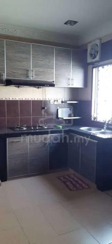 [Sewa] NEW PAINT 2 storey terrace 4br4b Bandar Parklands, Klang 1