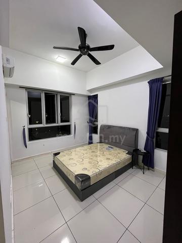 Master Room For Rent @10min to CIQ🔥 1