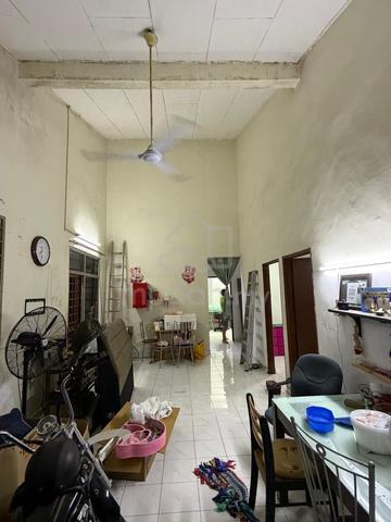 Megah Ria, Jalan Api-api,Single storey Semi D house, partial furnished 1