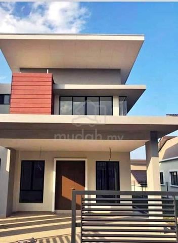 Sepang { Owner Pindah Sarawak !!  } 25X70 Double Storey End lot 1