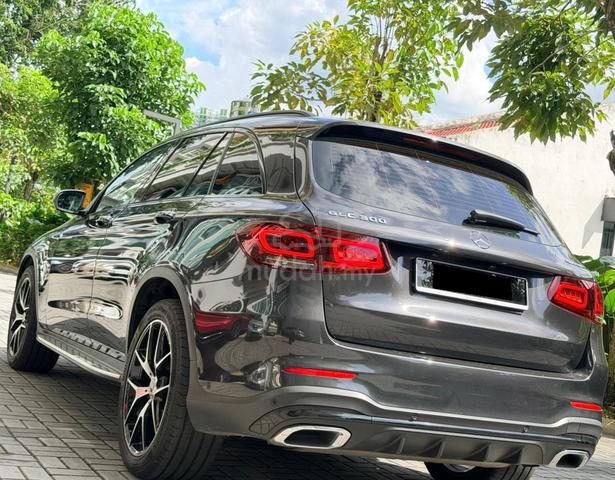 ONLY 79K KM⭐ Mercedes GLC300 4MATIC AMG 2.0 2021 - 4