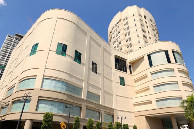 One One Eight (118 @ Island Plaza) 1