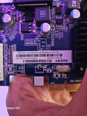 amd hd5450 1gb vram - photo 3 of 4