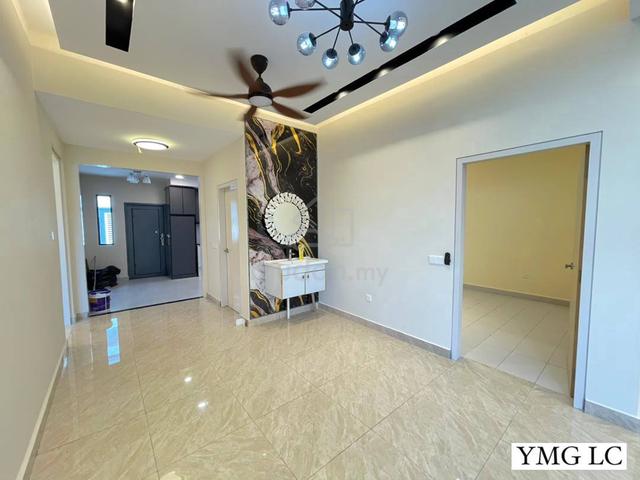 Kyra Bandar Bukit Raja 2 Storey Endlot House for Sale / Rent at Klang 1