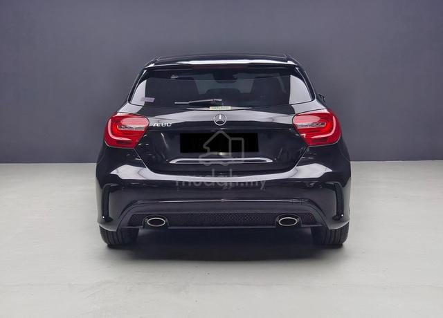 W176 2014 Mercedes Benz A180 AMG LINE 1.6 TURBO - 4