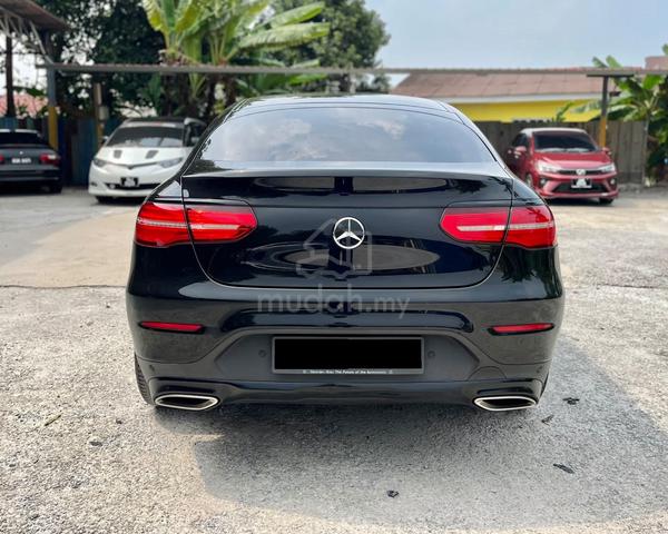 LK 2019/2022 Mercedes Benz GLC250 4MATIC COUPE AMG - 4