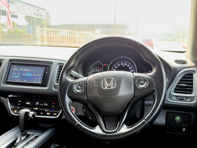 2021 Honda HR-V 1.8 V 5 STAR🌟 CONDITION - 5