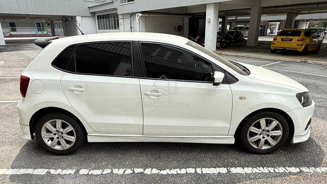2015 Volkswagen POLO 1.6 (CKD) FACELIFT (A) - 4