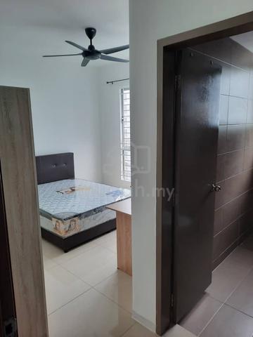 Platinum Splendor Semarak master room 3