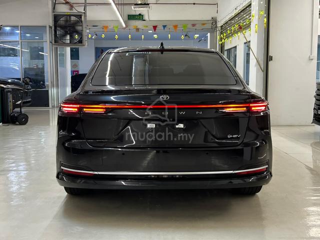 Merdeka Sale 2024 Toyota CROWN Z SEDAN 2.5 (A) - 4
