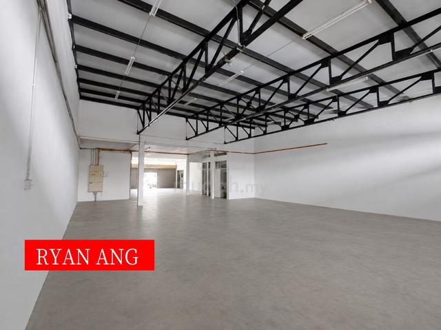 1.5 Storey Light Industrial Factory Corner Unit For Rent @ Butterworth 1