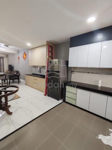 Taman Perling Jalan Layang Double Storey Terrace House Renovated 1