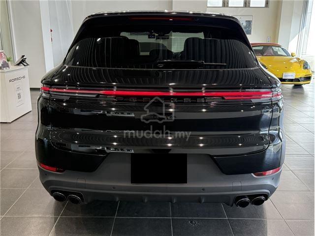2023 Porsche CAYENNE 3.0 BASE (A) FACELIFT MODEL - 4
