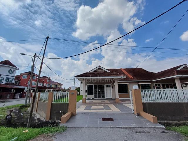 Rumah Semi D Corner Lot Untuk Dijual Di Teluk Intan Perak 1