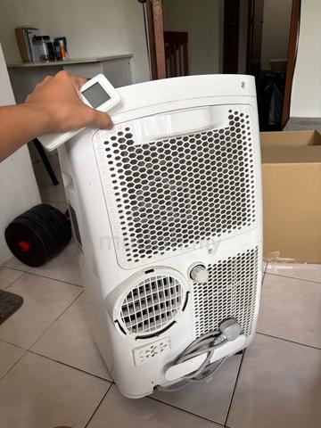 Midea Portable Aircond 1.0hp - photo 3 of 6