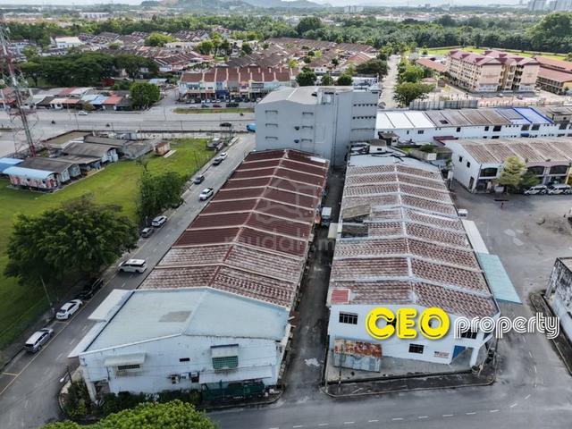 Simpang Ampat 2 Storey Shop FOR SALE near Public Bank . 1