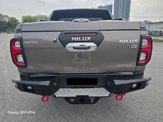 2022 Toyota HILUX 2.4V (AT) 4X4 FULL LOAN TIP TOP - 4