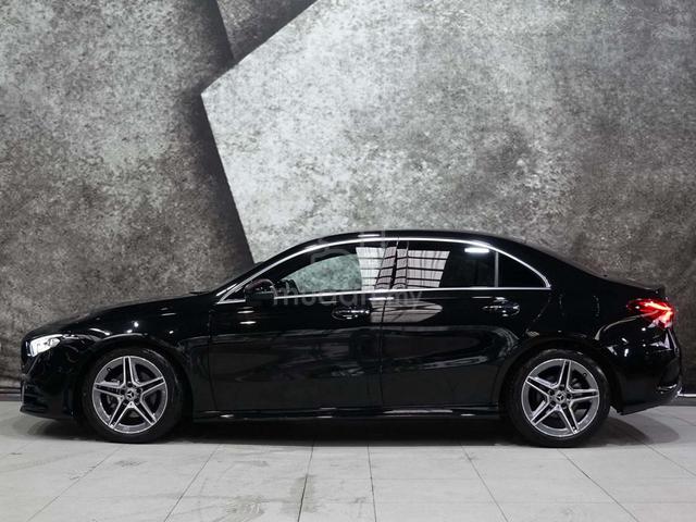 2021 Mercedes Benz A180 1.3 AMG SEDAN 4.5A 2021 - 5