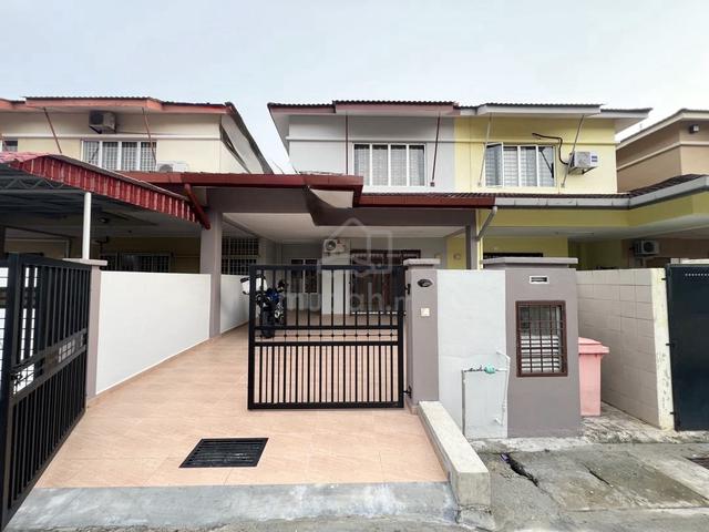 NEWLY RENOVATED Airconds+ Kitchen Cabinet!! Forest Heights, Seremban 1
