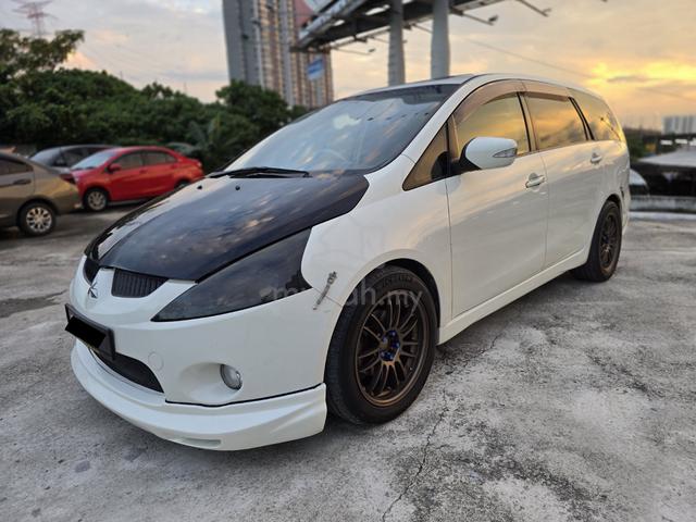 2004/09 Mitsubishi GRANDIS 2.4 1 OWNER CUN2 OFFER - 1