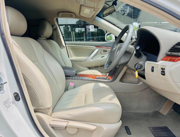 2011 Toyota CAMRY 2.0 G FACELIFT - 3