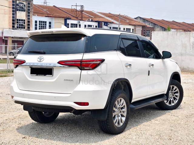2022 Toyota Fortuner 2.7 SRZ F/Service 43k-Mileage - 2