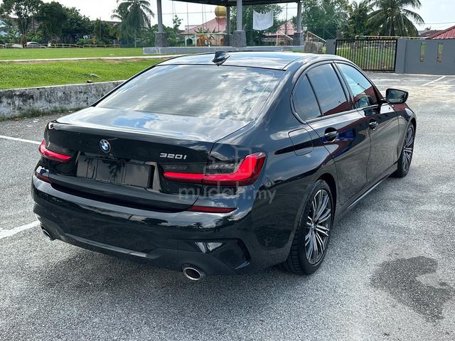 2022/2023 Bmw 320i 2.0 M-SPORT ✅ 25k KM Mileage ✅ - 5
