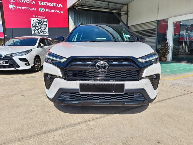 2024 Toyota COROLLA CROSS 1.8 HYBRID GR SPORT DEMO - 2