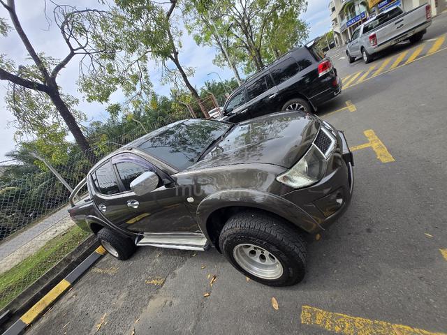 2009 Mitsubishi TRITON 2.5 FACELIFT (A) - 2