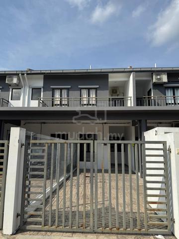 2 storey townhouse for rent @ seremban sikamat sri pulai penaga mewah 1
