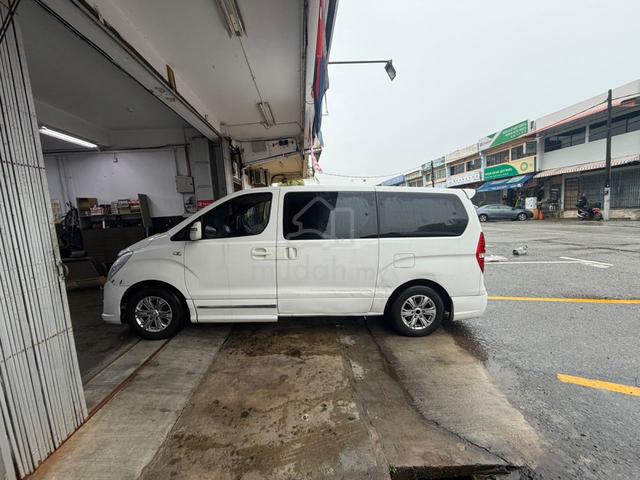 2016 Hyundai GRAND STAREX 2.5 ROYALE (A) - 3