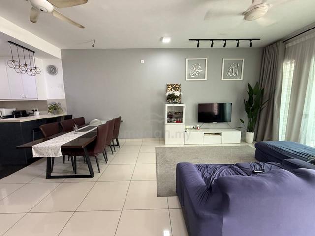 RENOVATED ⭐ CHEAPEST Double Storey Elmina Valley 3 near Bukit Jelutong 1