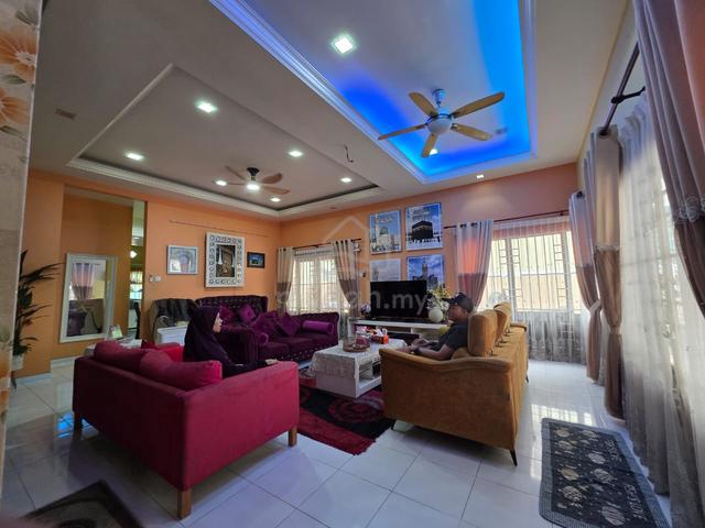 2 stry End Lot Freehold Kota Bayuemas , Klang 34x75ft 1