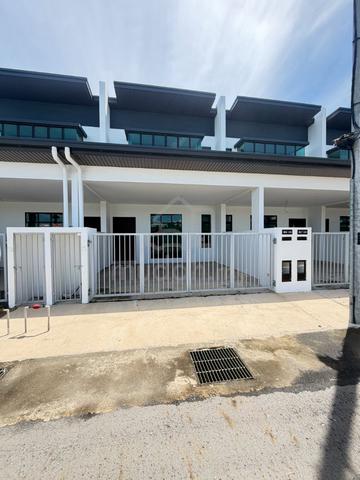 For Sale 2 Storey Intermediate Terrace House Taman Fabulous Garden 1