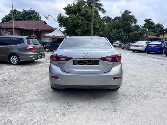 2016 Mazda 3 2.0 SKYACTIV (A) (LOAN KEDAI) - 5